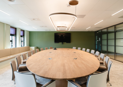 function n(){if(Br(r),r.value===Ad)throw new T(-950,!1);return r.value}