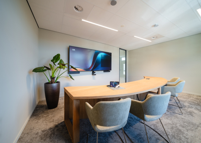 function n(){if(Br(r),r.value===Ad)throw new T(-950,!1);return r.value}