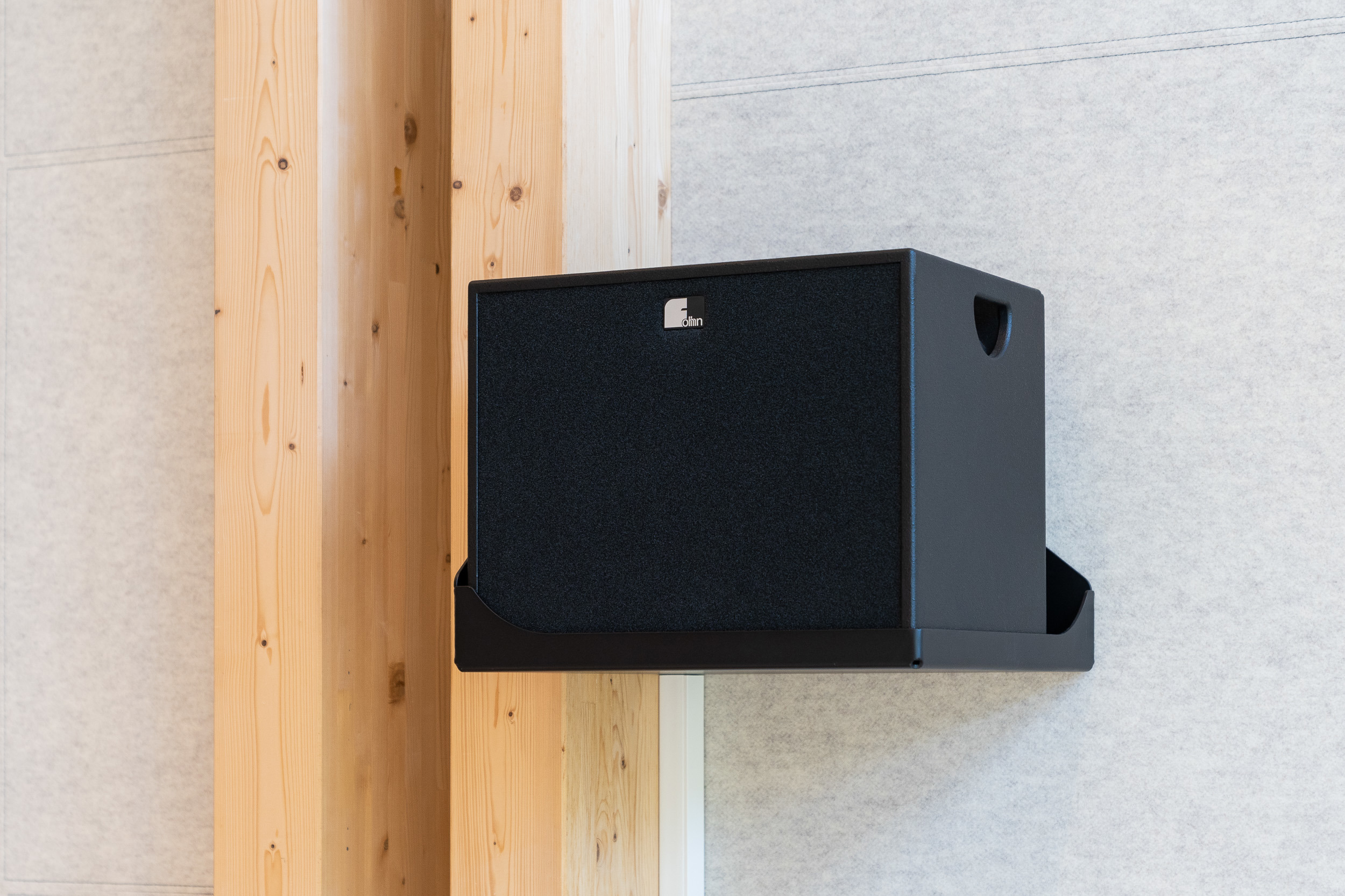 function n(){if(Br(r),r.value===Ad)throw new T(-950,!1);return r.value}