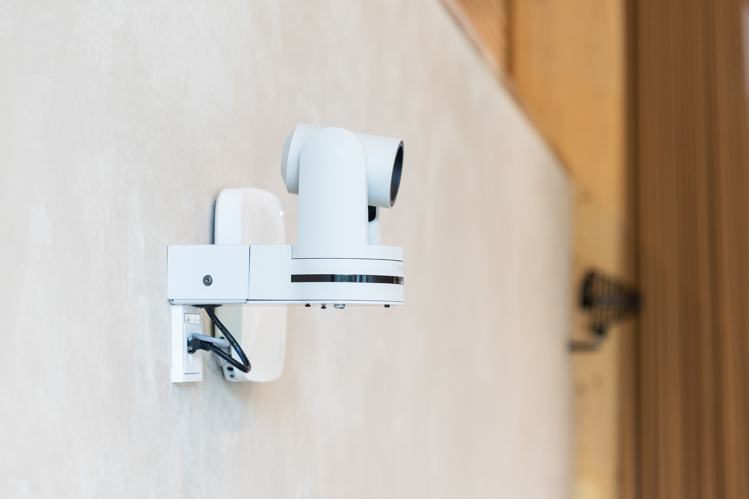 function n(){if(Br(r),r.value===Ad)throw new T(-950,!1);return r.value}